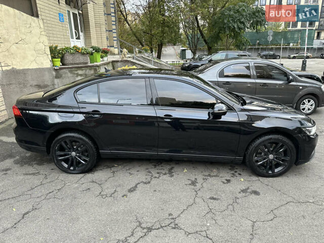 Черный Фольксваген Пассат, объемом двигателя 1.97 л и пробегом 292 тыс. км за 25000 $, фото 9 на Automoto.ua