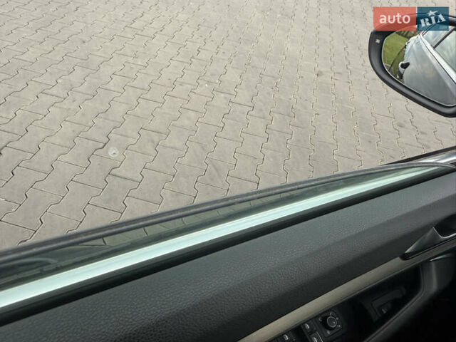 Черный Фольксваген Пассат, объемом двигателя 2 л и пробегом 191 тыс. км за 25700 $, фото 139 на Automoto.ua