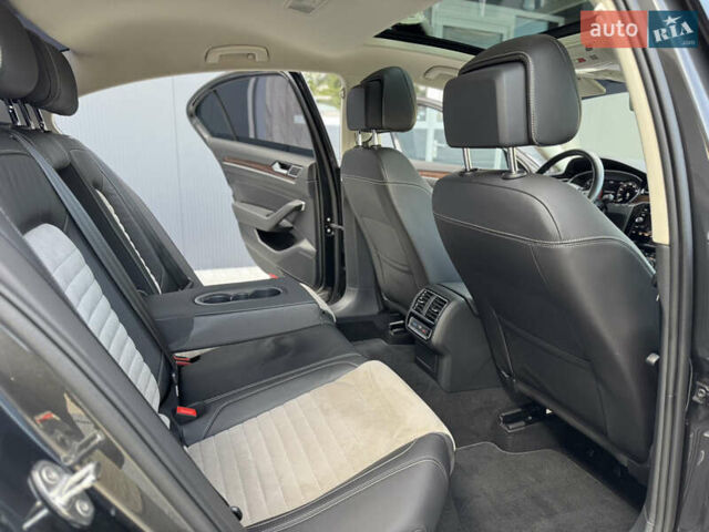 Черный Фольксваген Пассат, объемом двигателя 2 л и пробегом 81 тыс. км за 26500 $, фото 48 на Automoto.ua