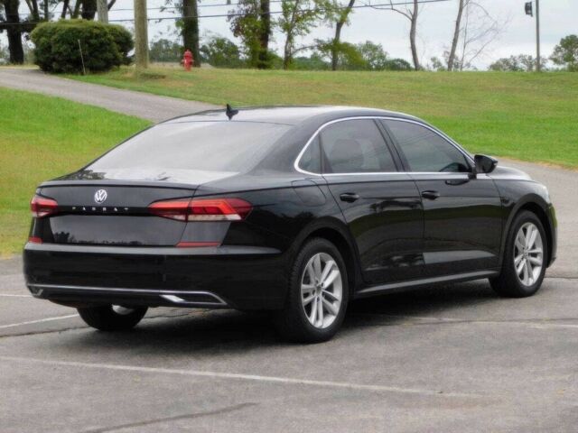 Черный Фольксваген Пассат, объемом двигателя 2 л и пробегом 30 тыс. км за 7800 $, фото 3 на Automoto.ua