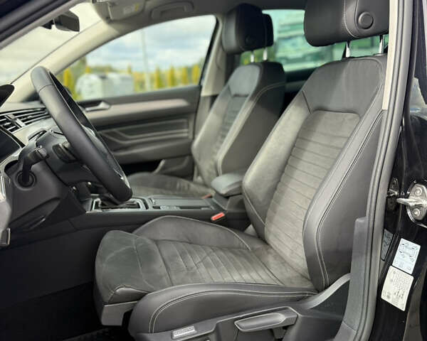 Черный Фольксваген Пассат, объемом двигателя 2 л и пробегом 98 тыс. км за 37700 $, фото 68 на Automoto.ua