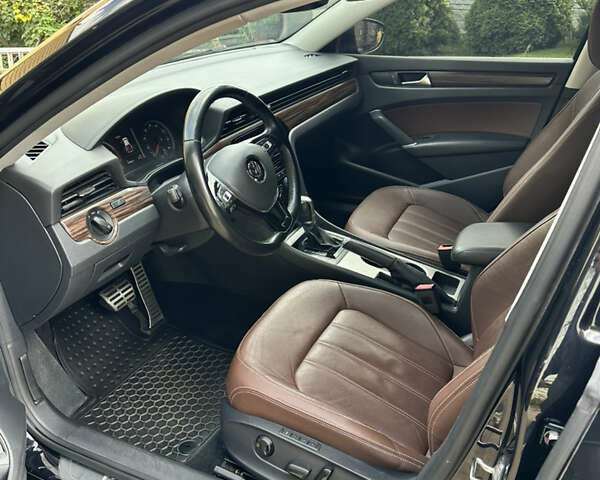 Черный Фольксваген Пассат, объемом двигателя 2 л и пробегом 104 тыс. км за 23500 $, фото 16 на Automoto.ua