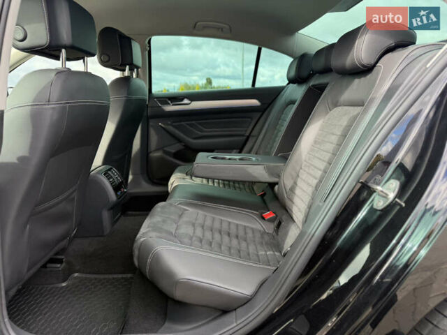 Черный Фольксваген Пассат, объемом двигателя 2 л и пробегом 98 тыс. км за 37700 $, фото 98 на Automoto.ua