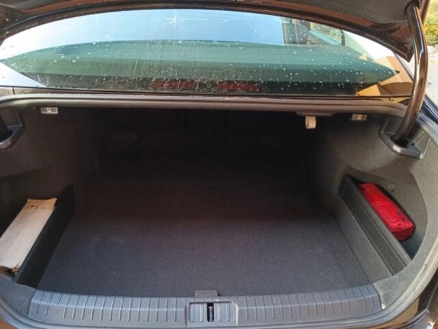 Чорний Фольксваген Пассат, об'ємом двигуна 2 л та пробігом 85 тис. км за 14500 $, фото 11 на Automoto.ua