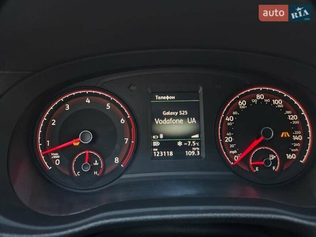 Чорний Фольксваген Пассат, об'ємом двигуна 2 л та пробігом 123 тис. км за 18700 $, фото 47 на Automoto.ua