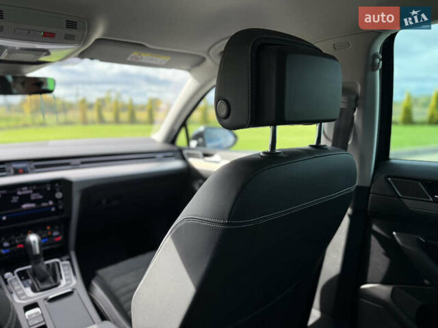 Черный Фольксваген Пассат, объемом двигателя 2 л и пробегом 99 тыс. км за 36500 $, фото 111 на Automoto.ua