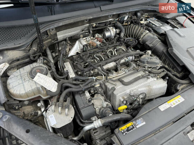 Черный Фольксваген Пассат, объемом двигателя 2 л и пробегом 98 тыс. км за 37700 $, фото 134 на Automoto.ua