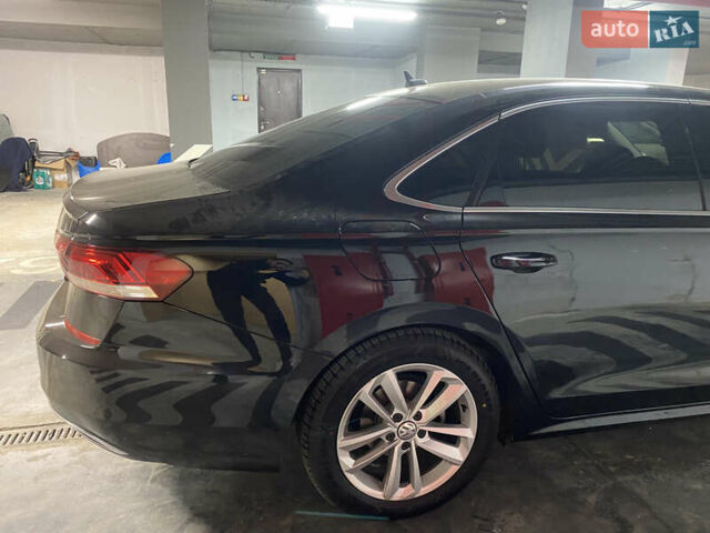 Чорний Фольксваген Пассат, об'ємом двигуна 2 л та пробігом 189 тис. км за 18700 $, фото 8 на Automoto.ua