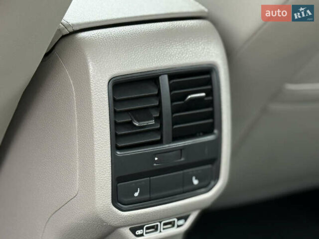 Чорний Фольксваген Пассат, об'ємом двигуна 1.98 л та пробігом 120 тис. км за 20500 $, фото 33 на Automoto.ua