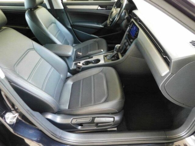 Черный Фольксваген Пассат, объемом двигателя 2 л и пробегом 30 тыс. км за 7800 $, фото 9 на Automoto.ua