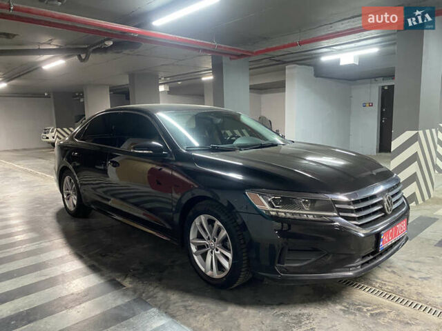 Чорний Фольксваген Пассат, об'ємом двигуна 2 л та пробігом 189 тис. км за 18700 $, фото 1 на Automoto.ua