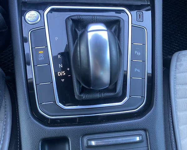 Черный Фольксваген Пассат, объемом двигателя 1.97 л и пробегом 189 тыс. км за 24300 $, фото 21 на Automoto.ua