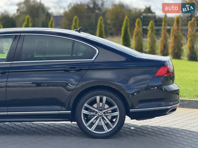 Черный Фольксваген Пассат, объемом двигателя 2 л и пробегом 98 тыс. км за 37700 $, фото 44 на Automoto.ua