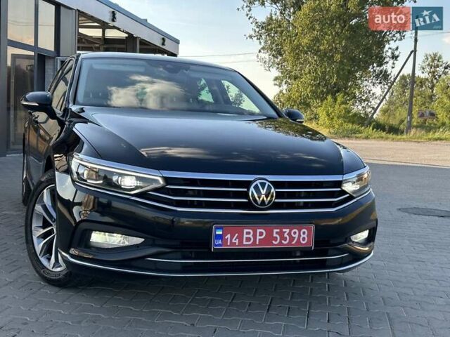 Черный Фольксваген Пассат, объемом двигателя 2 л и пробегом 158 тыс. км за 24999 $, фото 1 на Automoto.ua