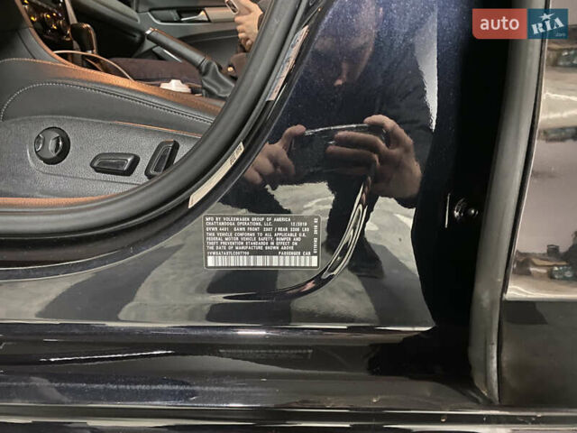 Чорний Фольксваген Пассат, об'ємом двигуна 2 л та пробігом 189 тис. км за 18700 $, фото 16 на Automoto.ua