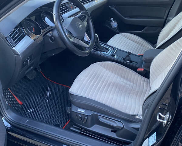 Черный Фольксваген Пассат, объемом двигателя 1.97 л и пробегом 189 тыс. км за 24300 $, фото 14 на Automoto.ua