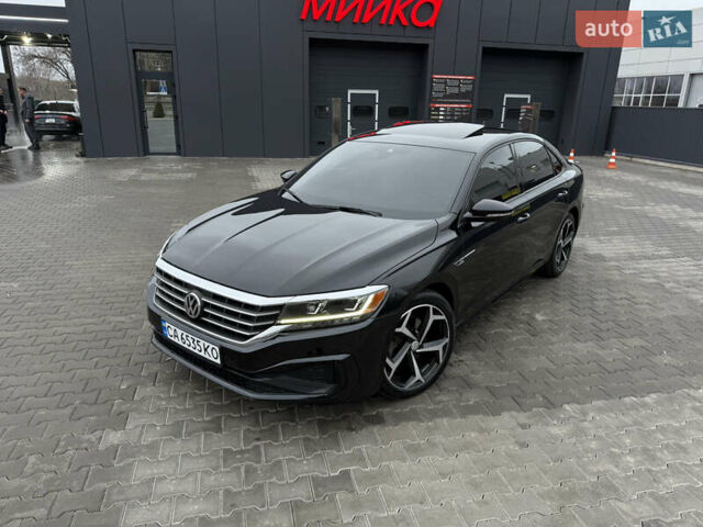 Чорний Фольксваген Пассат, об'ємом двигуна 2 л та пробігом 92 тис. км за 18800 $, фото 9 на Automoto.ua