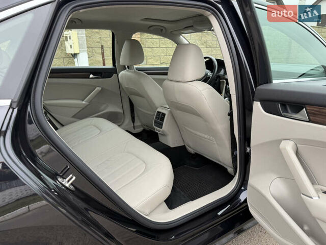 Чорний Фольксваген Пассат, об'ємом двигуна 1.98 л та пробігом 120 тис. км за 20500 $, фото 32 на Automoto.ua