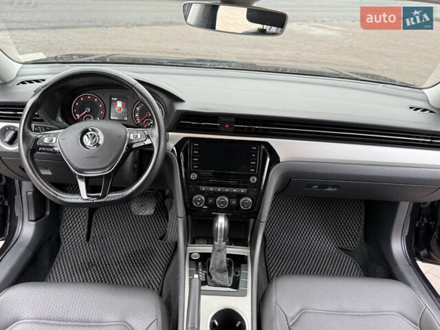Чорний Фольксваген Пассат, об'ємом двигуна 2 л та пробігом 153 тис. км за 15899 $, фото 39 на Automoto.ua