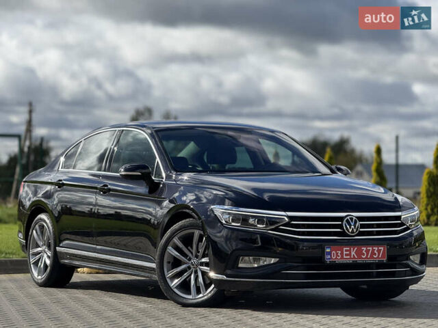 Черный Фольксваген Пассат, объемом двигателя 2 л и пробегом 98 тыс. км за 37700 $, фото 1 на Automoto.ua