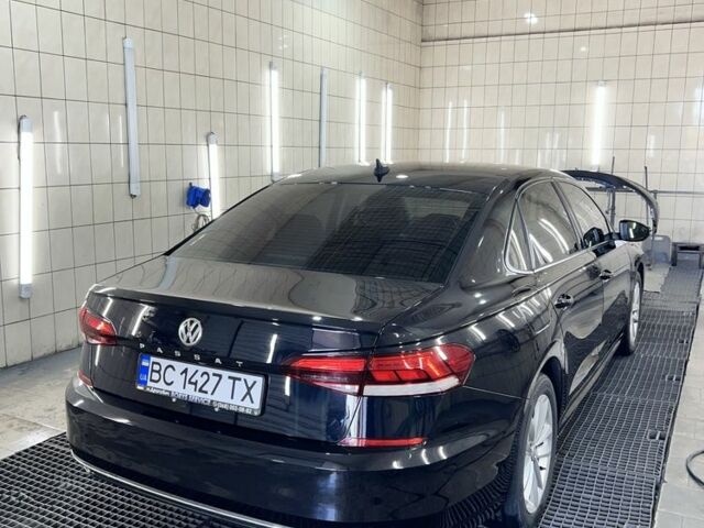 Чорний Фольксваген Пассат, об'ємом двигуна 2 л та пробігом 142 тис. км за 16800 $, фото 5 на Automoto.ua