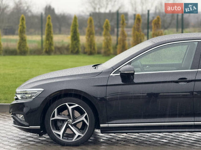 Черный Фольксваген Пассат, объемом двигателя 2 л и пробегом 99 тыс. км за 36500 $, фото 55 на Automoto.ua