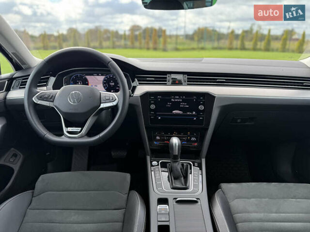 Черный Фольксваген Пассат, объемом двигателя 2 л и пробегом 99 тыс. км за 36500 $, фото 105 на Automoto.ua