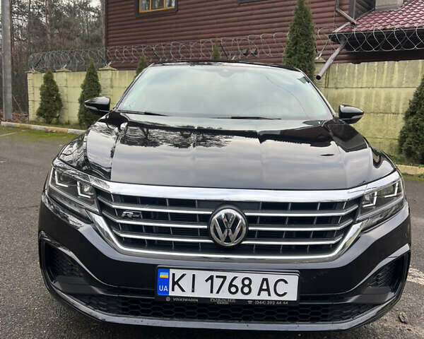 Черный Фольксваген Пассат, объемом двигателя 2 л и пробегом 84 тыс. км за 19950 $, фото 4 на Automoto.ua