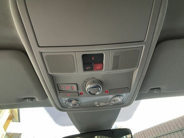 Черный Фольксваген Пассат, объемом двигателя 2 л и пробегом 125 тыс. км за 19500 $, фото 19 на Automoto.ua