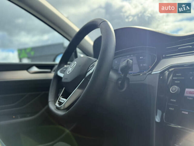 Черный Фольксваген Пассат, объемом двигателя 2 л и пробегом 99 тыс. км за 36500 $, фото 88 на Automoto.ua