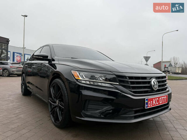 Чорний Фольксваген Пассат, об'ємом двигуна 2 л та пробігом 153 тис. км за 15899 $, фото 14 на Automoto.ua