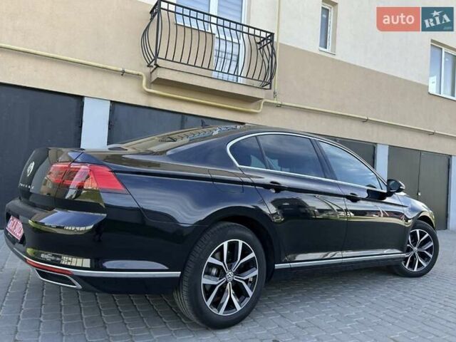 Черный Фольксваген Пассат, объемом двигателя 2 л и пробегом 158 тыс. км за 25550 $, фото 4 на Automoto.ua