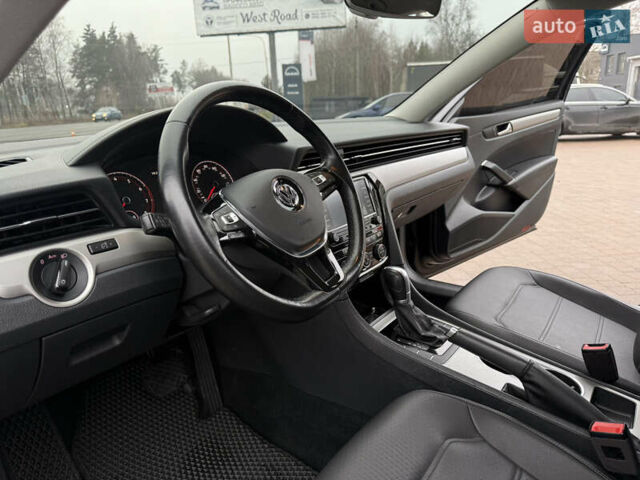 Чорний Фольксваген Пассат, об'ємом двигуна 2 л та пробігом 153 тис. км за 15899 $, фото 44 на Automoto.ua