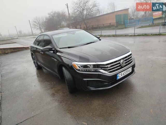 Черный Фольксваген Пассат, объемом двигателя 1.98 л и пробегом 90 тыс. км за 17400 $, фото 3 на Automoto.ua