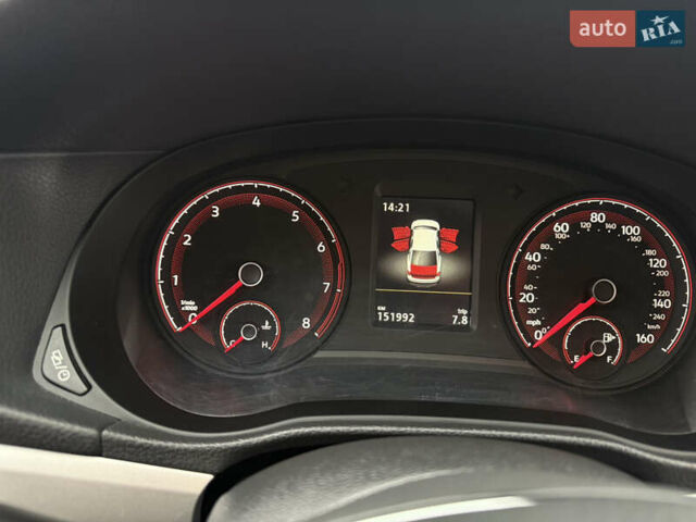 Чорний Фольксваген Пассат, об'ємом двигуна 2 л та пробігом 153 тис. км за 15899 $, фото 48 на Automoto.ua