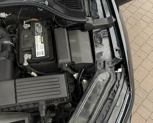 Чорний Фольксваген Пассат, об'ємом двигуна 2 л та пробігом 153 тис. км за 15899 $, фото 56 на Automoto.ua