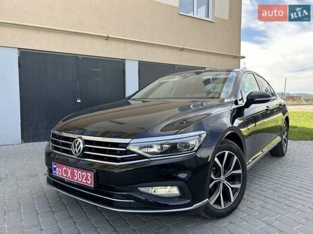 Черный Фольксваген Пассат, объемом двигателя 2 л и пробегом 158 тыс. км за 25550 $, фото 1 на Automoto.ua