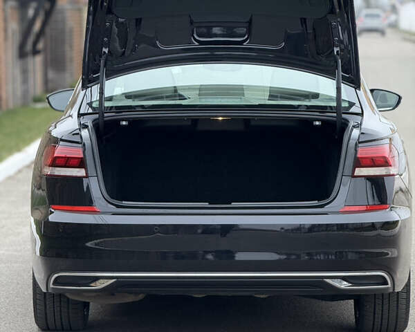 Чорний Фольксваген Пассат, об'ємом двигуна 1.98 л та пробігом 120 тис. км за 20500 $, фото 20 на Automoto.ua