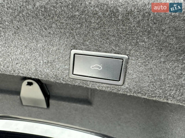 Чорний Фольксваген Пассат, об'ємом двигуна 1.97 л та пробігом 108 тис. км за 34999 $, фото 36 на Automoto.ua