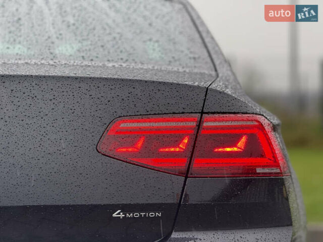 Черный Фольксваген Пассат, объемом двигателя 2 л и пробегом 99 тыс. км за 36500 $, фото 68 на Automoto.ua