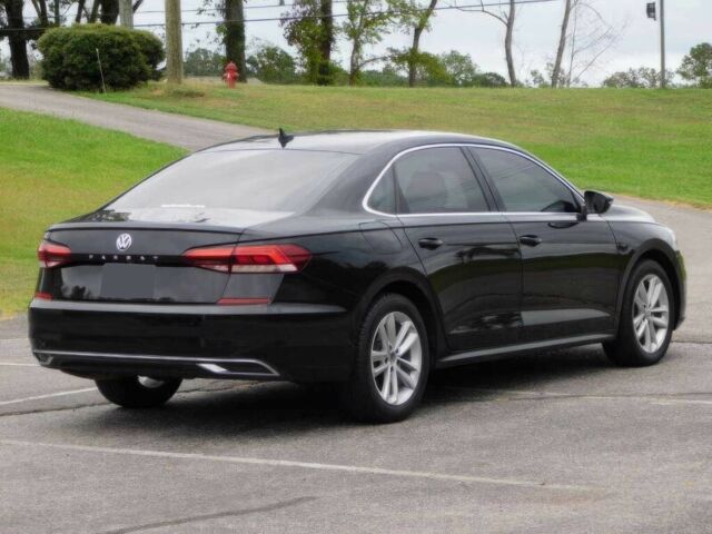 Черный Фольксваген Пассат, объемом двигателя 2 л и пробегом 45 тыс. км за 23000 $, фото 5 на Automoto.ua