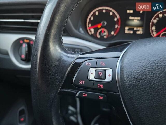 Чорний Фольксваген Пассат, об'ємом двигуна 2 л та пробігом 123 тис. км за 18700 $, фото 33 на Automoto.ua