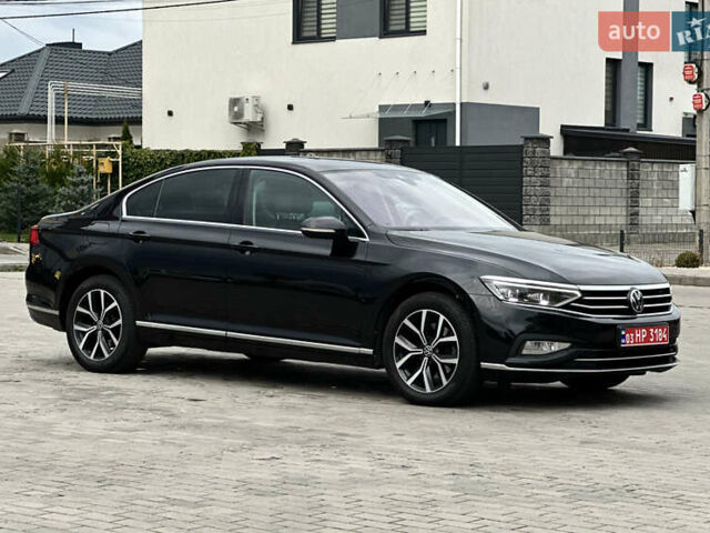 Черный Фольксваген Пассат, объемом двигателя 2 л и пробегом 199 тыс. км за 23990 $, фото 16 на Automoto.ua