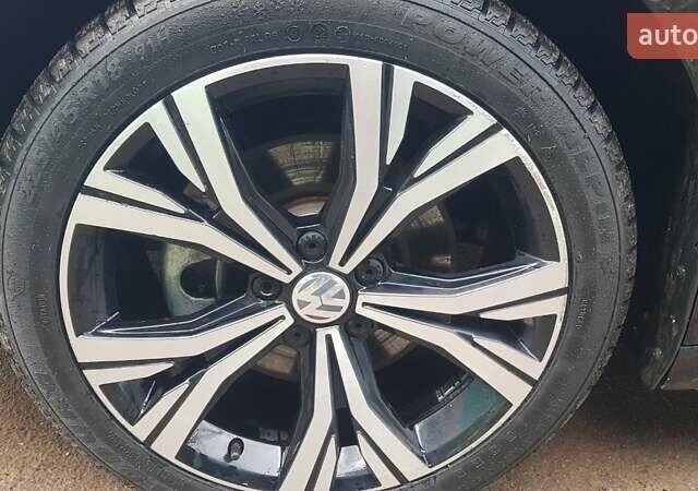 Чорний Фольксваген Пассат, об'ємом двигуна 2 л та пробігом 76 тис. км за 19499 $, фото 44 на Automoto.ua