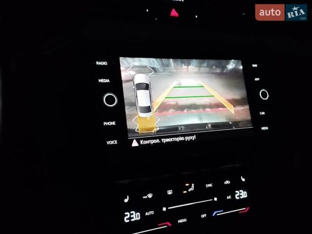 Фольксваген Пассат 2021 у Черкасах на Automoto.ua Чорний Фольксваген Пассат, об'ємом двигуна 2 л та пробігом 67 тис. км за 28500 $, фото 24 на Automoto.ua