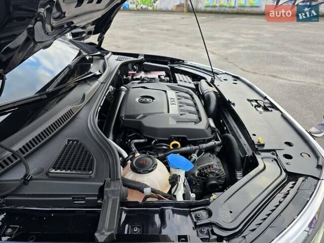 Черный Фольксваген Пассат, объемом двигателя 2 л и пробегом 117 тыс. км за 23777 $, фото 89 на Automoto.ua