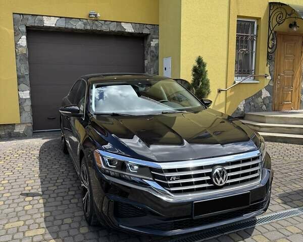 Чорний Фольксваген Пассат, об'ємом двигуна 2 л та пробігом 38 тис. км за 19800 $, фото 3 на Automoto.ua