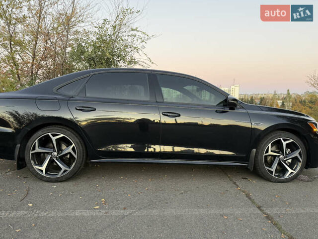 Фольксваген Пассат 2021 в Кривом Роге на Automoto.ua Черный Фольксваген Пассат, объемом двигателя 1.98 л и пробегом 60 тыс. км за 20500 $, фото 8 на Automoto.ua