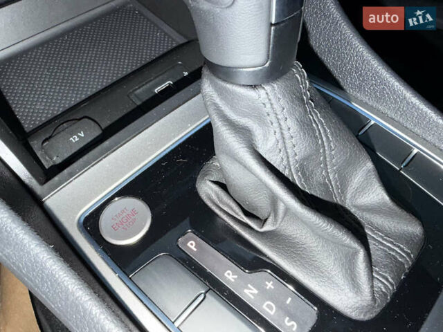 Черный Фольксваген Пассат, объемом двигателя 2 л и пробегом 39 тыс. км за 17499 $, фото 11 на Automoto.ua