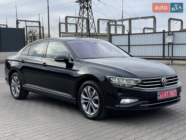 Чорний Фольксваген Пассат, об'ємом двигуна 2 л та пробігом 193 тис. км за 23500 $, фото 55 на Automoto.ua